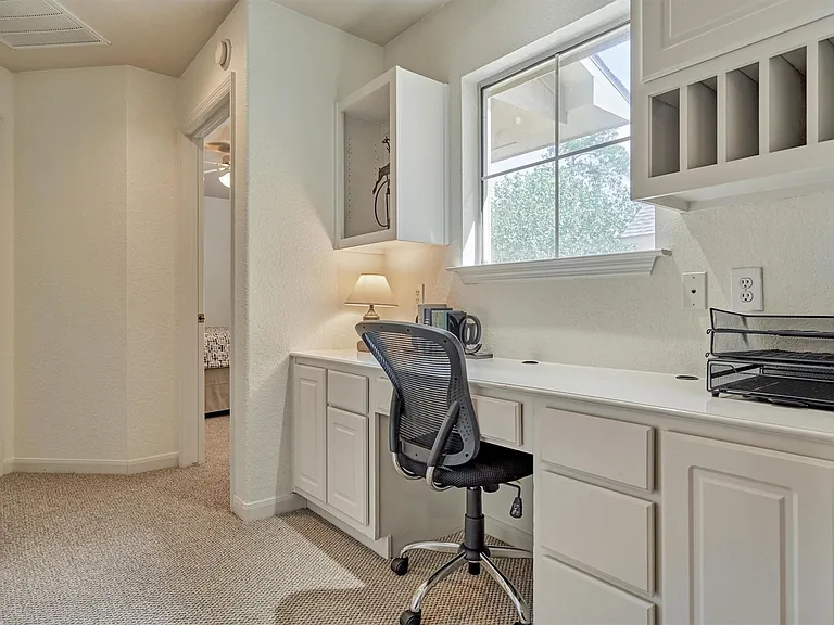 15 Cobble Gate Pl — Photo 27