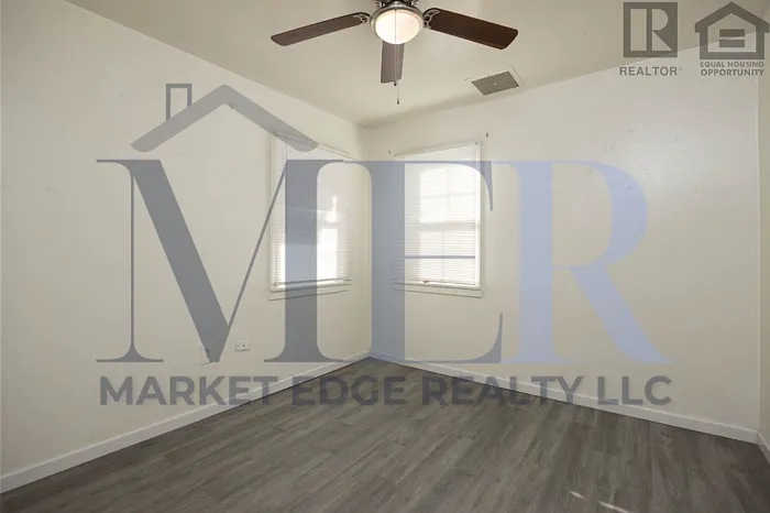 3311 E Cambridge Ave #1 — Photo 12