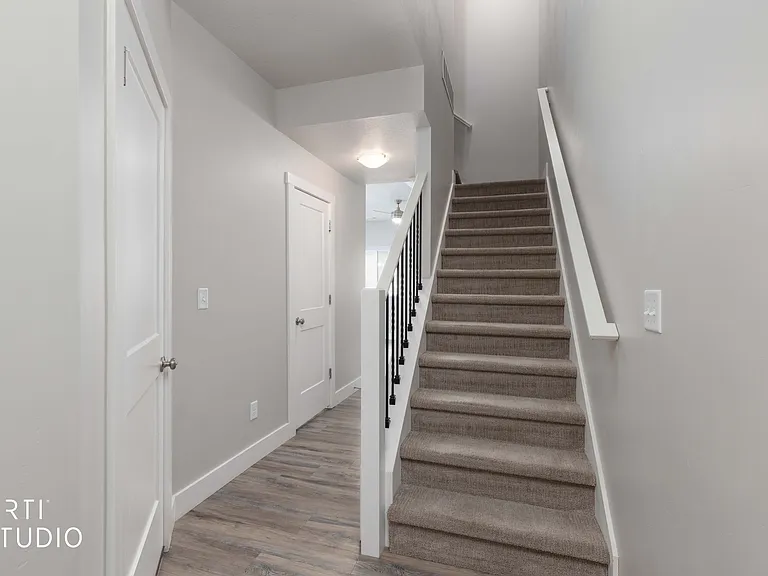 2674 S 2250 W #207 — Photo 26