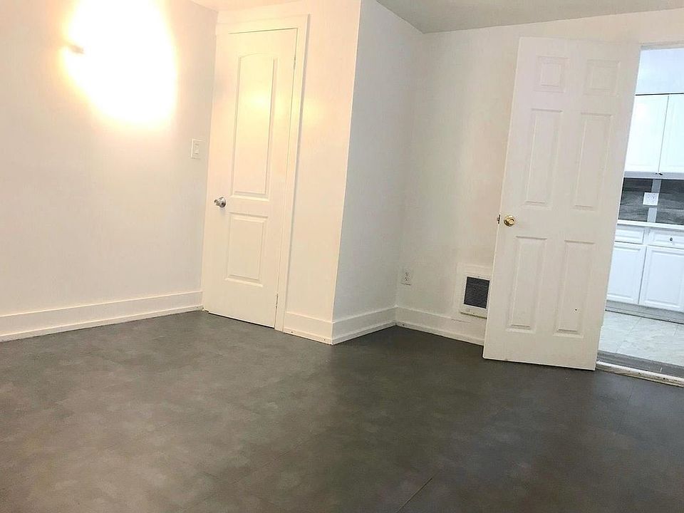 1st image of 9110 Avenue B #1