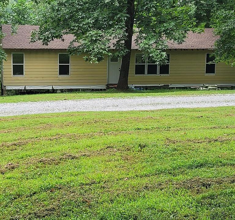 1st image of 465 Sunset Ridge Ln