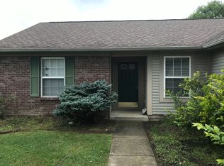 11446 Meadowlark Cir, Fishers, IN