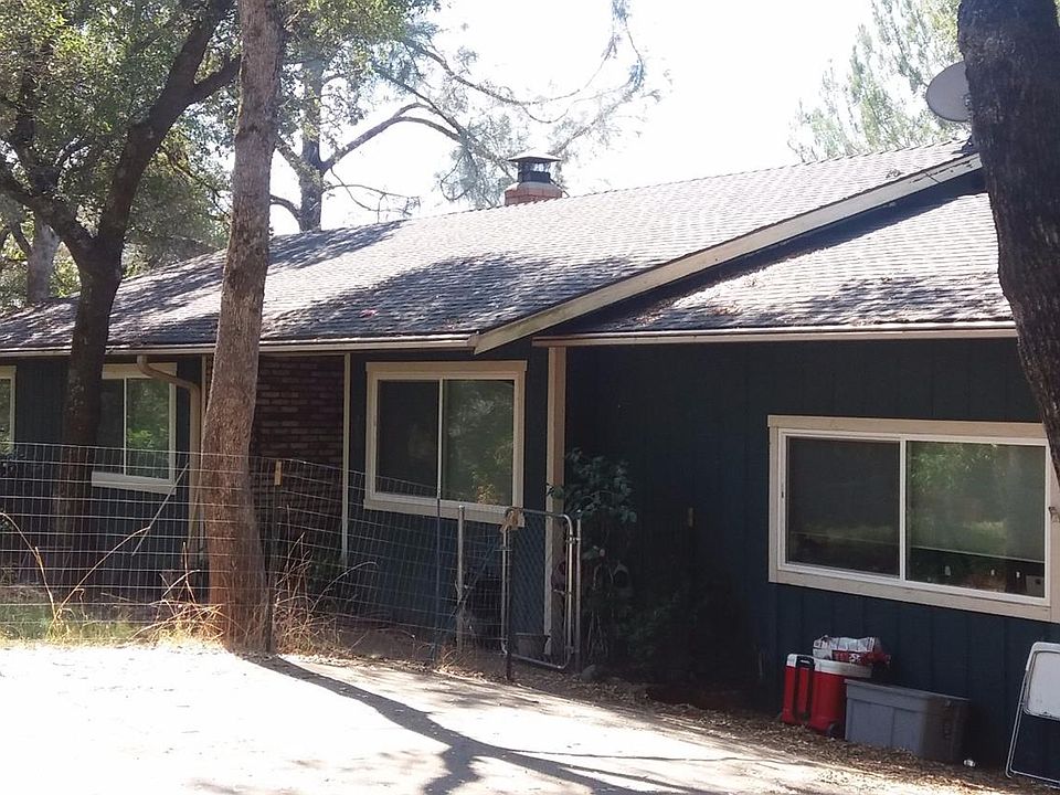 1st image of 250 Silver Bend Way