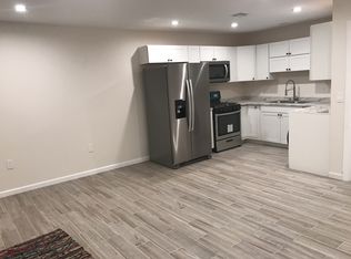 18051 Keswick St, Reseda, CA 91335