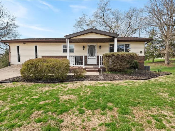 58 Terra Rosa Dr, Washington, WV 26181