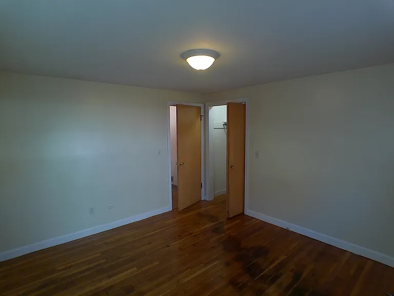 17 Hazelton St #1 — Photo 12