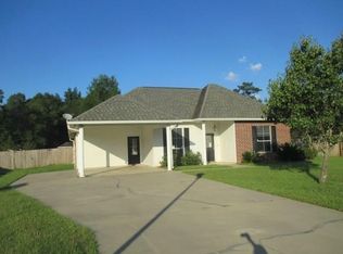 446 Silverstone Cir, Ponchatoula, LA 70454