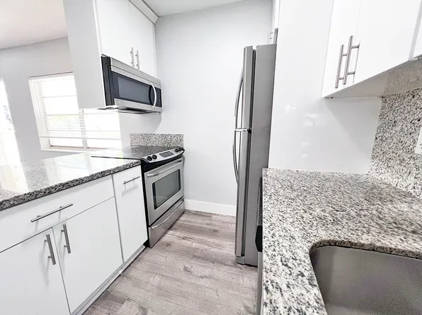 312 Northeast 15th Avenue, 312 NE 15th Ave, Fort Lauderdale, FL 33301