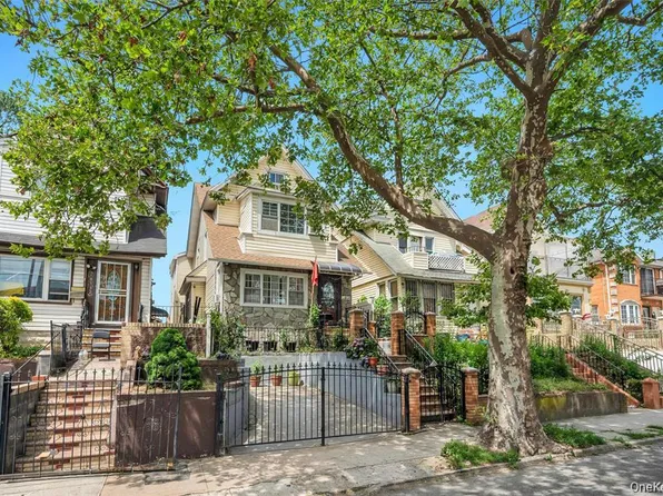10530 Van Wyck Expressway, Richmond Hill S., NY 11419