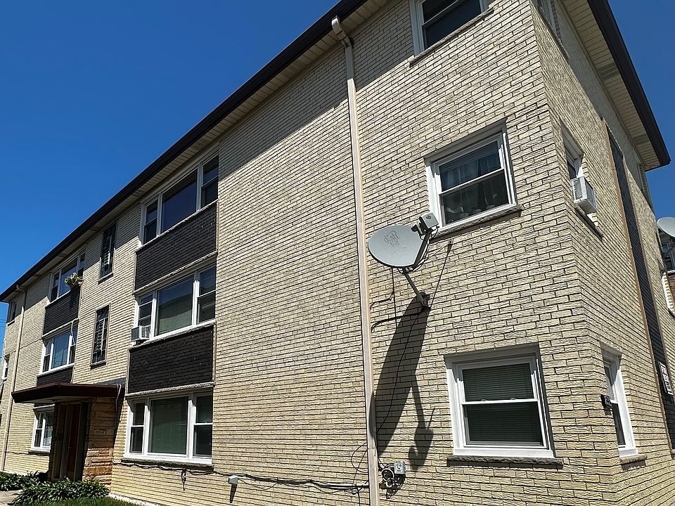 1st image of 7338 W Belmont Ave APT 3S