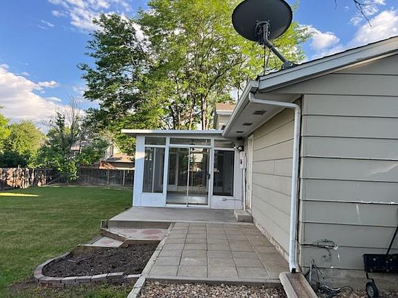 2nd image of 1534 Hays Ct