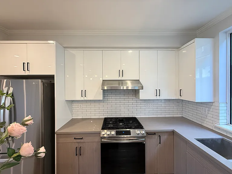 1115 La Cadena Ave #B — Photo 14
