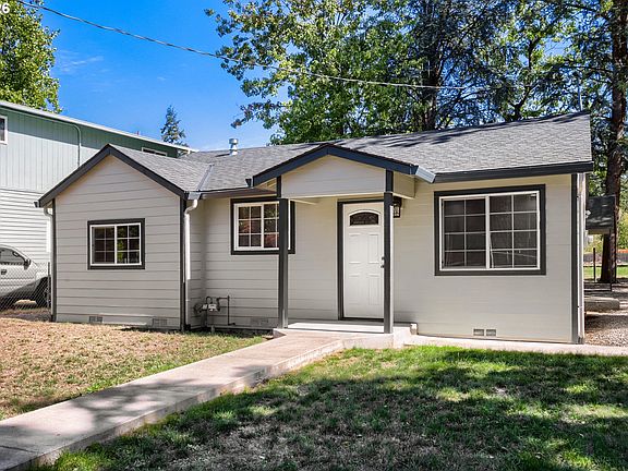 2nd image of 4918 SE 128th Ave