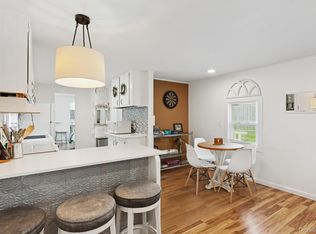 8 North Railroad Avenue, Jamesport, NY 11901-6016