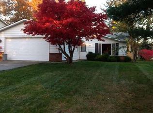 6677 Duneden Ave, Solon, OH 44139