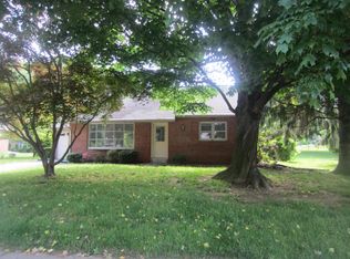 119 Garden City Dr, Lancaster, PA 17602