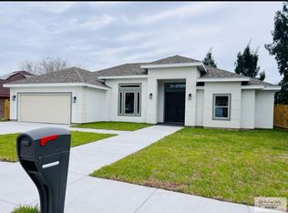 2073 Madero Dr, Brownsville, TX 78526