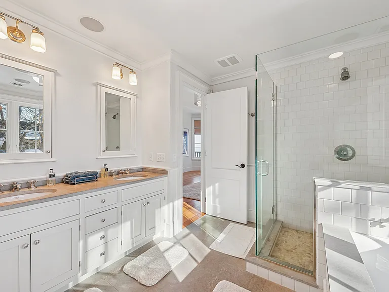 3581 Noyac Rd — Photo 15