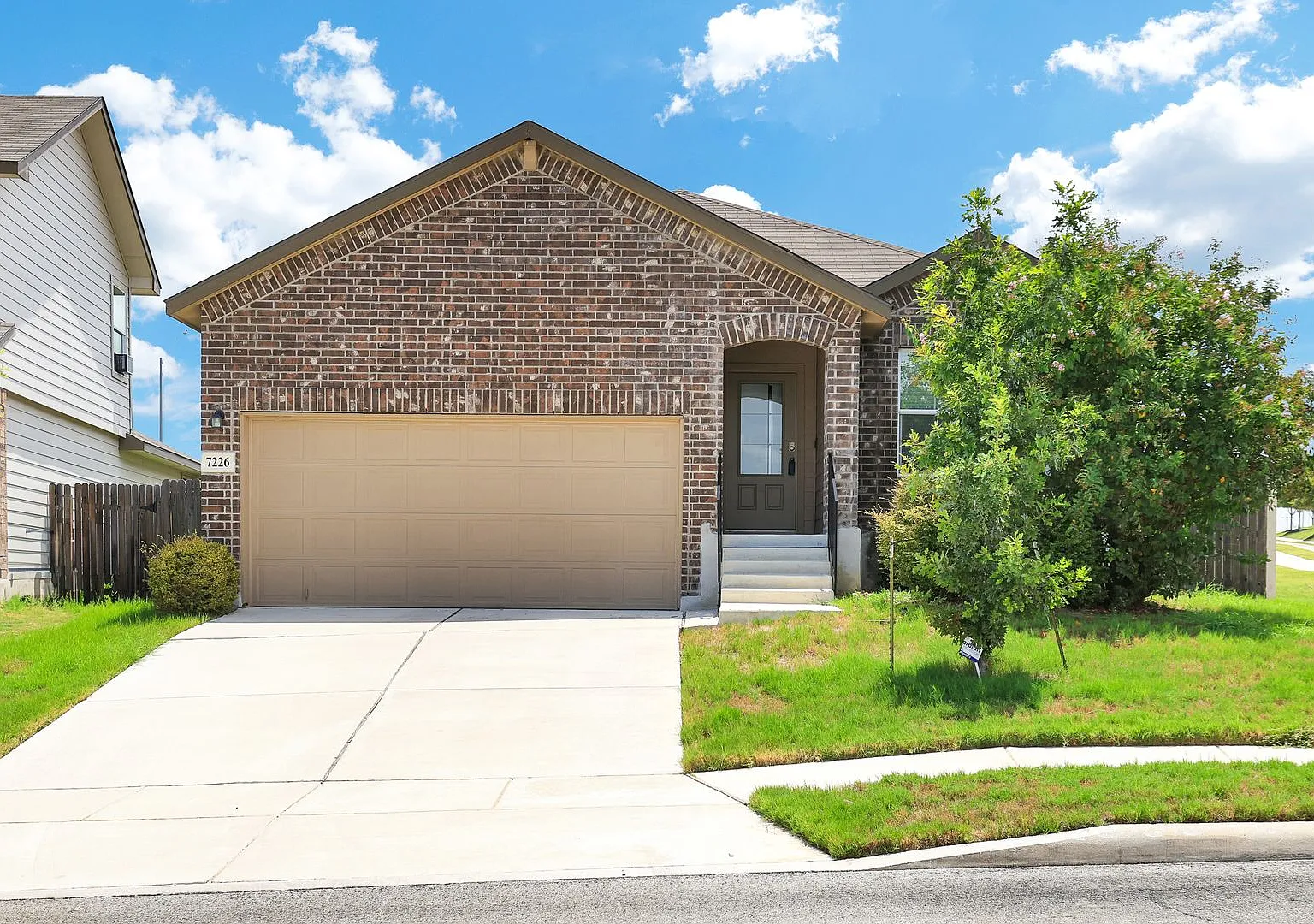 Stunning Corner Lot Home with Easy Access to Lackland AFB — Photo 1