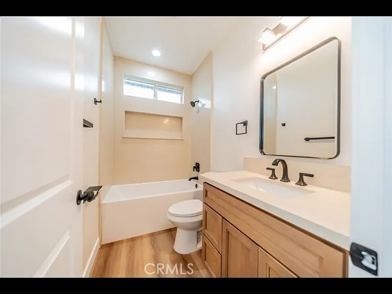 1114 Hollister Rd — Photo 9