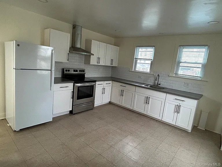 18 N 6th Ave #2 — Photo 3