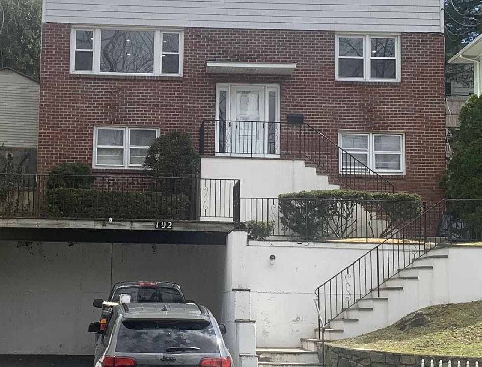 1st image of 192 Midland Ave