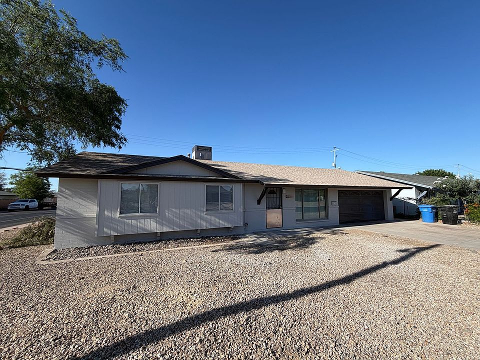 1st image of 2501 W Sweetwater Ave