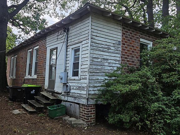 4th image of 4152 E Horne Avenue