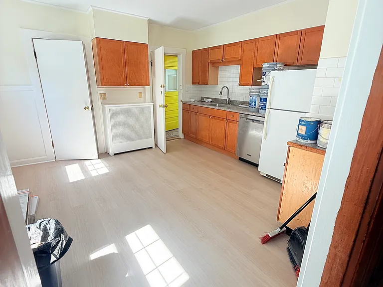 79 Kirkland St #1 — Photo 2
