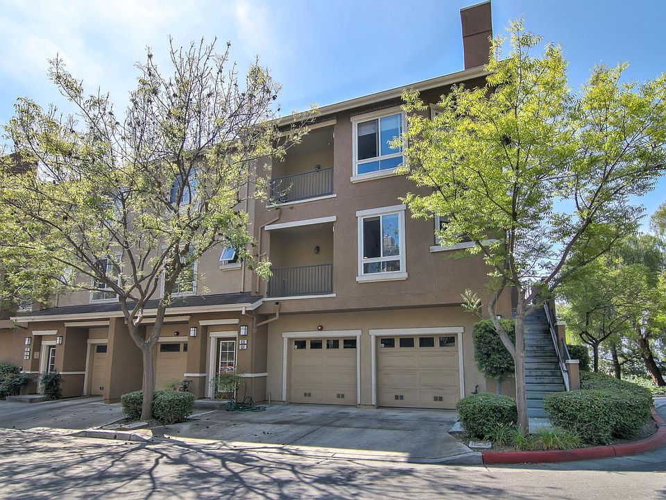 1st image of 634 Marble Arch Ave