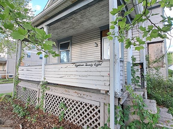 4th image of 1828 4th Ave