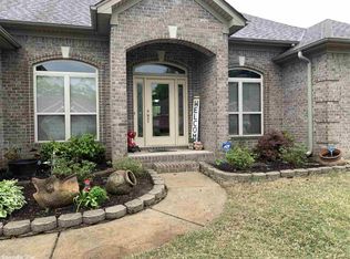 7025 Gap Ridge Dr, Sherwood, AR 72120