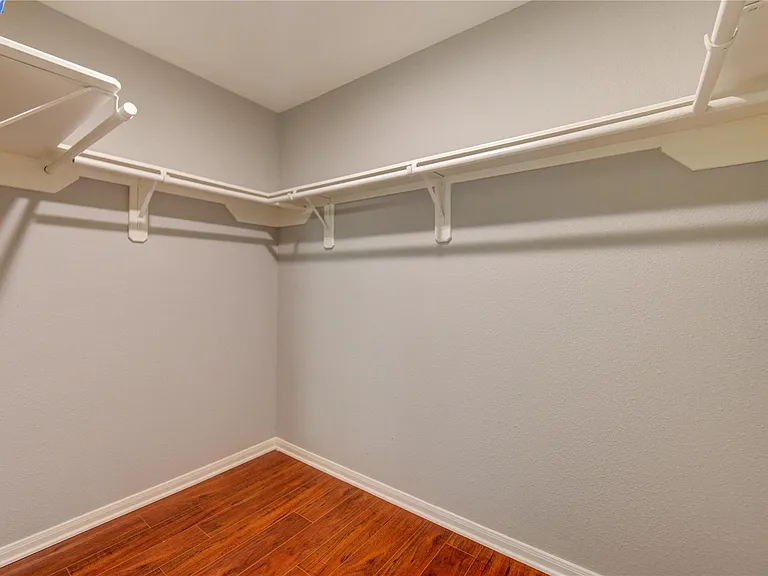 14802 Newton Falls Ln — Photo 16