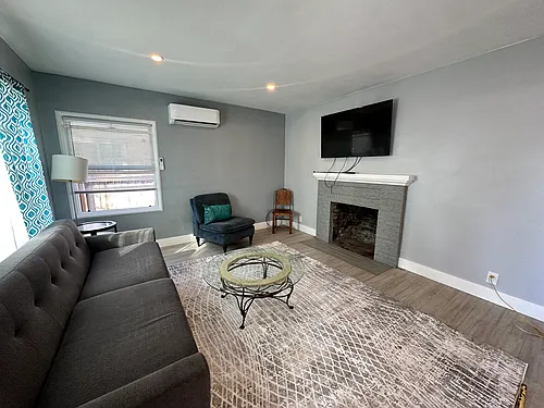 553 Flower Ave Photo 1
