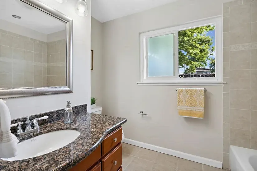 3 bed, 1392 sqft, $1,500 — Photo 3