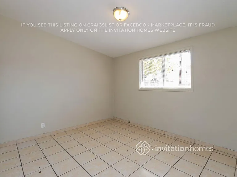 449 S Stewart — Photo 14