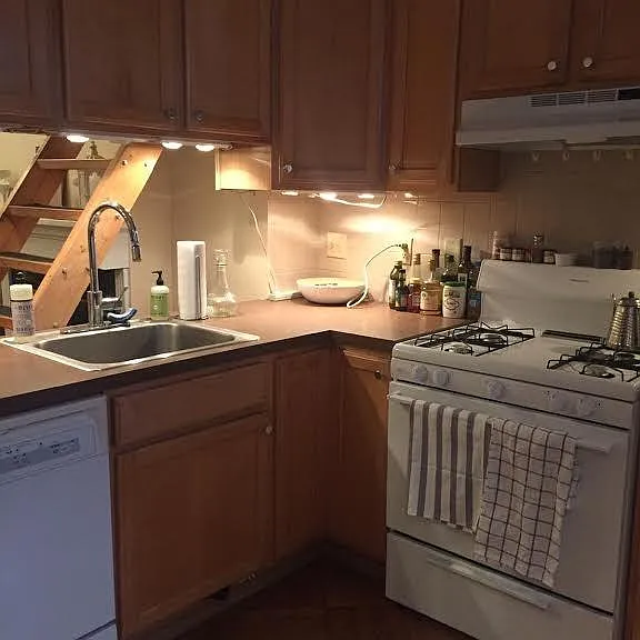 1147 S Broad St #1 — Photo 1