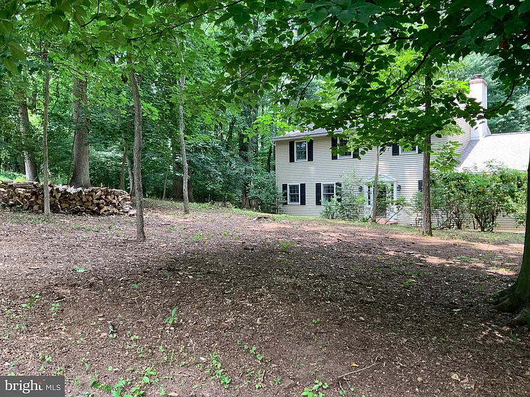 413 Fruit Farm Rd — Photo 4