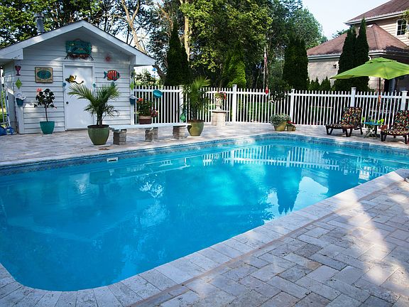 2nd image of 953 Troon Cir