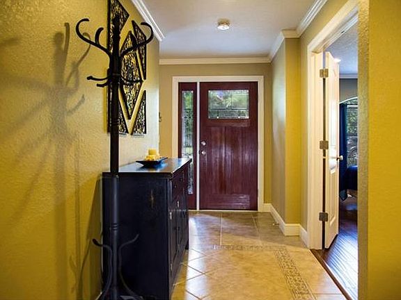 2nd image of 16405 Shagbark Pl