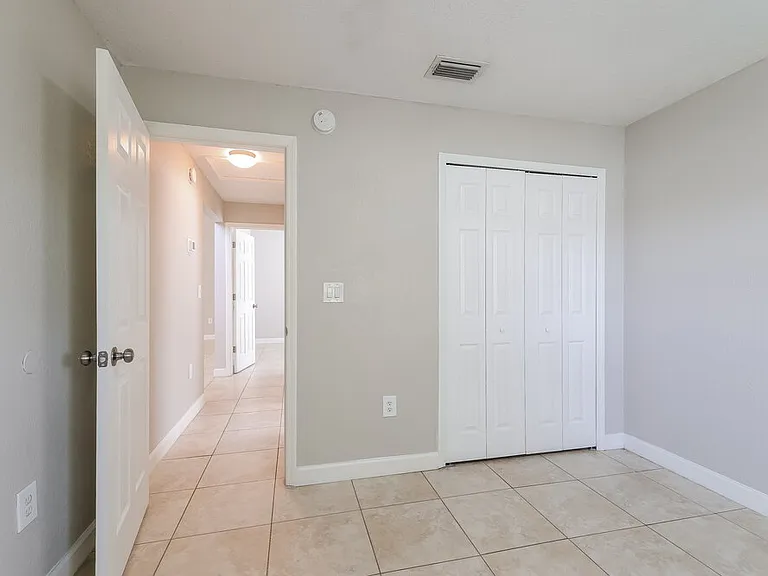 2120 Cuxham Ct — Photo 14