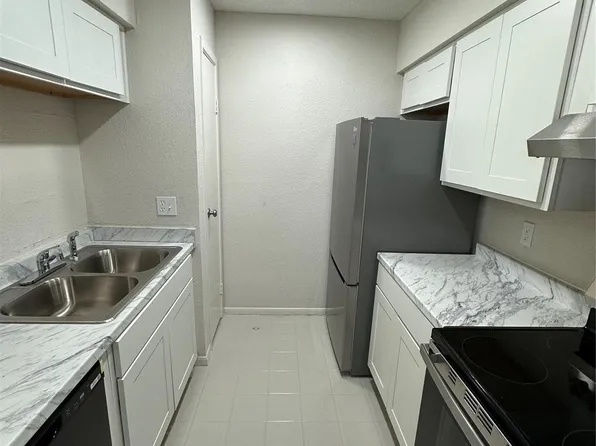 1500 Bay Area Blvd, Houston, TX