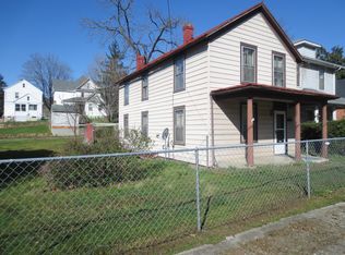 709 Commercial Ave, Clifton Forge, VA 24422