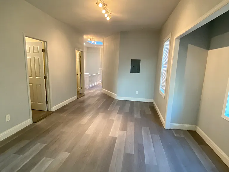 3645 Martin Luther King Jr Way #A — Photo 9