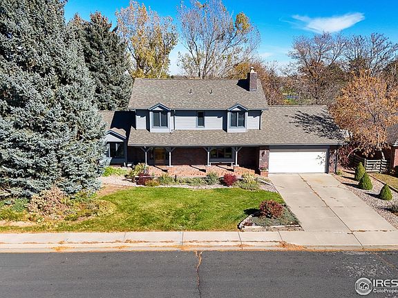 3rd image of 3016 Glendevey Dr