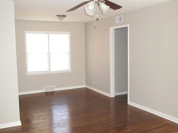 2nd image of 1529 NE 34th St