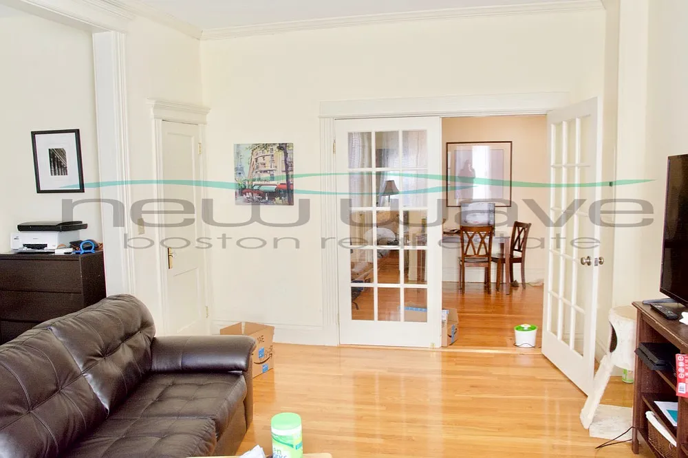 1 bed, 550 sqft, $2,600 — Photo 2
