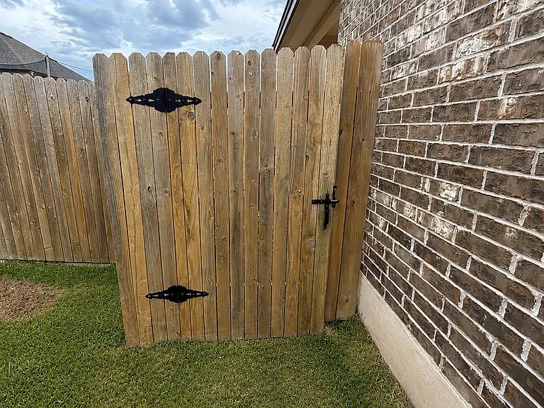 8915 Hidden Oaks Dr — Photo 27