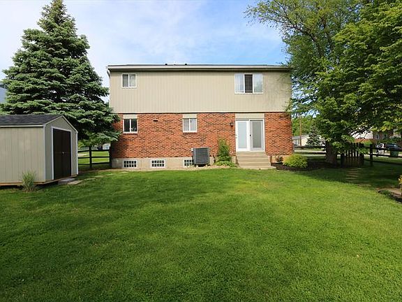 2nd image of 3569 Cherryhill Dr