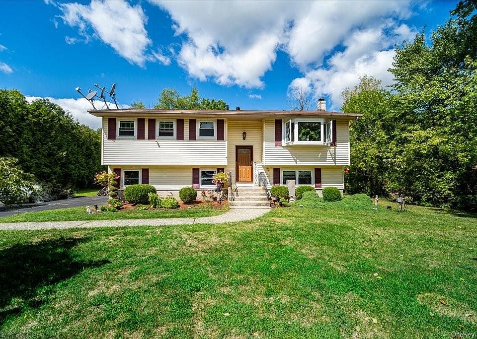 141 Barnes Road, Washingtonville, NY 10992 Zillow